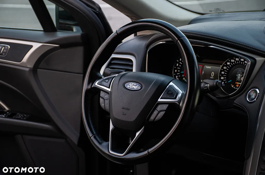 Ford Mondeo Turnier 2.0 TDCi PowerShift-Aut Allrad Vignale - 28