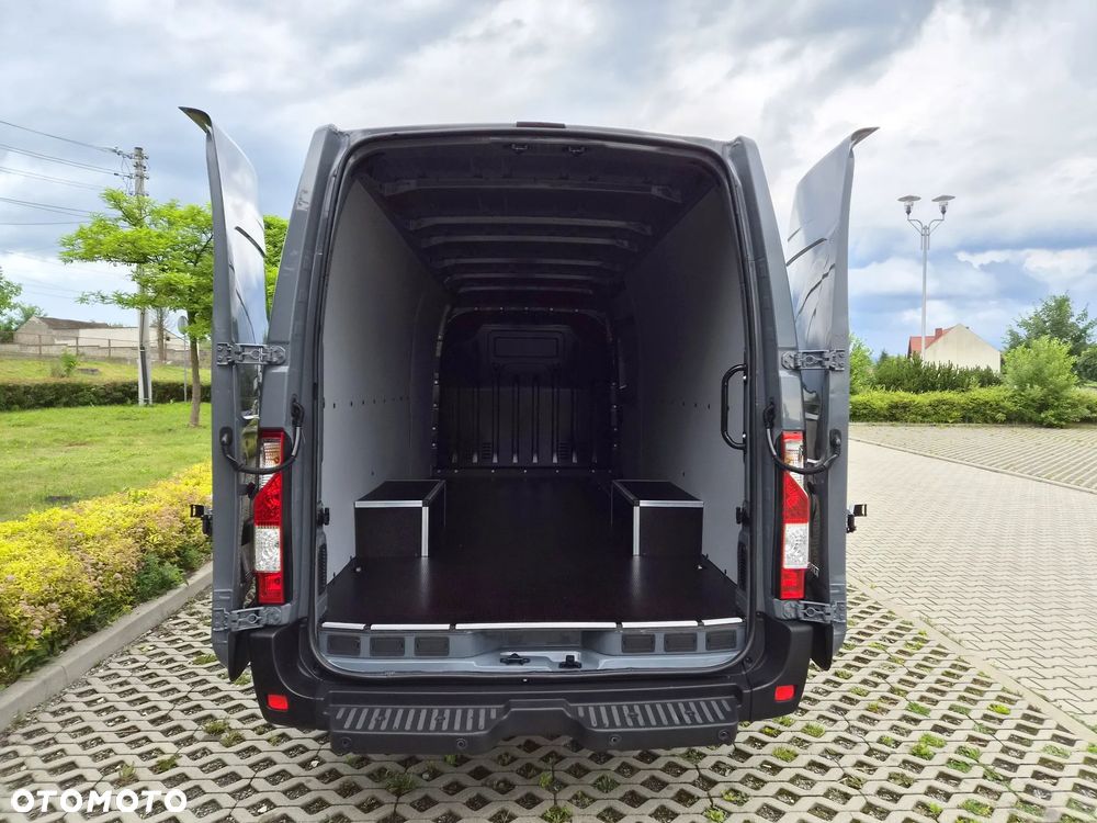 Renault Master - 15