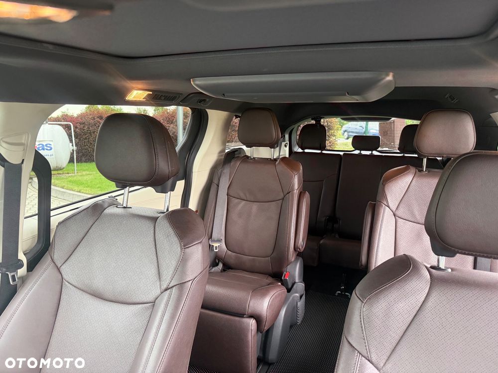 Toyota Sienna - 14