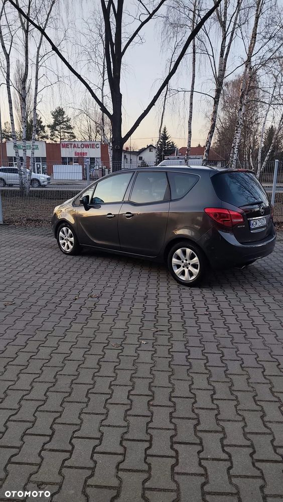 Opel Meriva 1.7 CDTI Essentia - 11