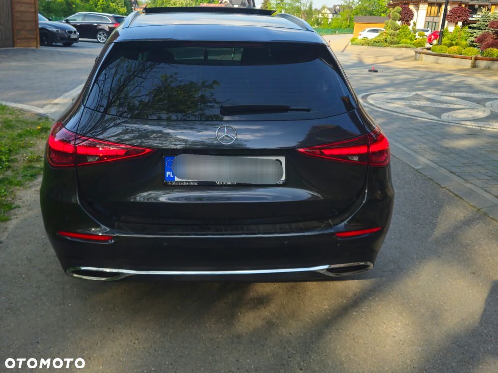 Mercedes-Benz Klasa C 220 d mHEV - 14