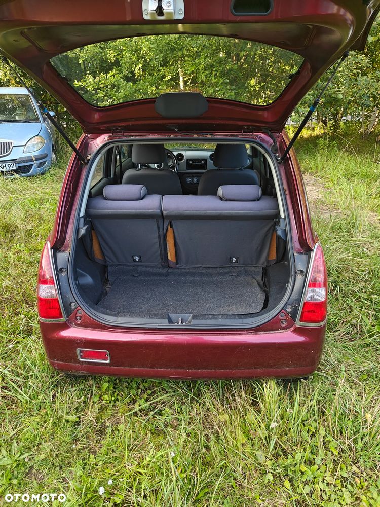Daihatsu Trevis 1.0 Limited - 7
