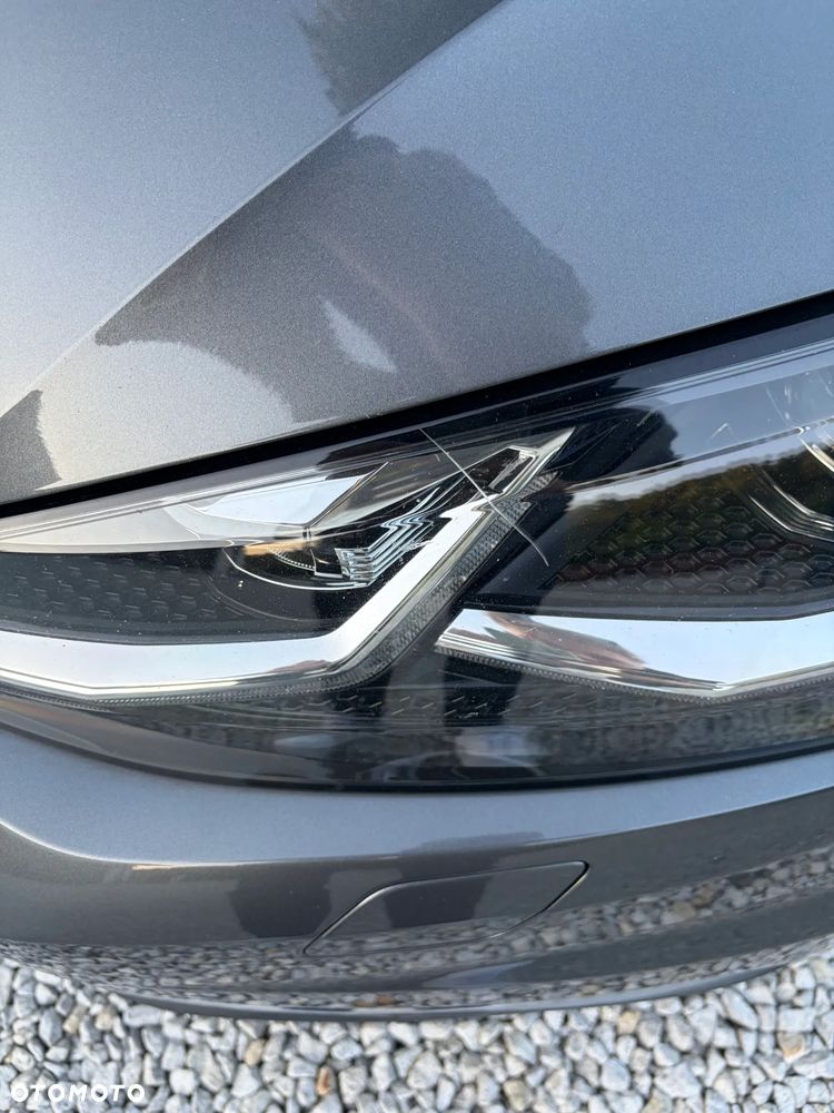 Volkswagen Golf 1.5 TSI BMT Comfortline - 8