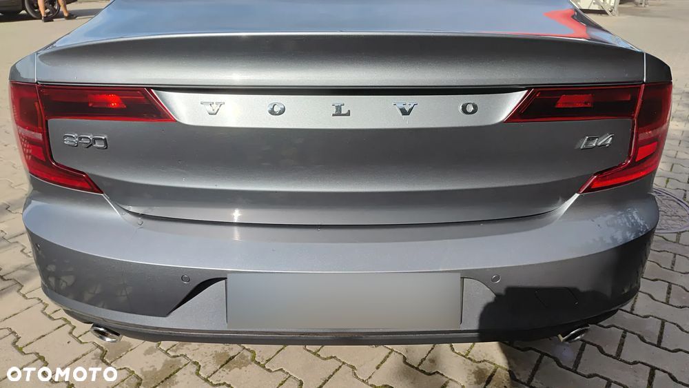 Volvo S90 D4 Momentum - 16