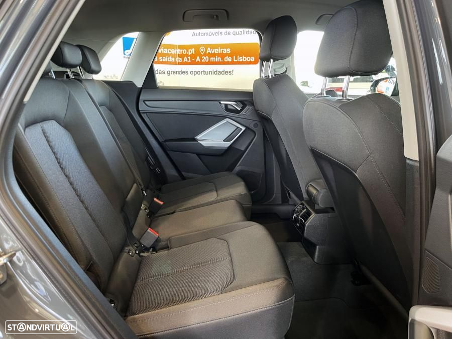Audi Q3 45 TFSIe S tronic - 25