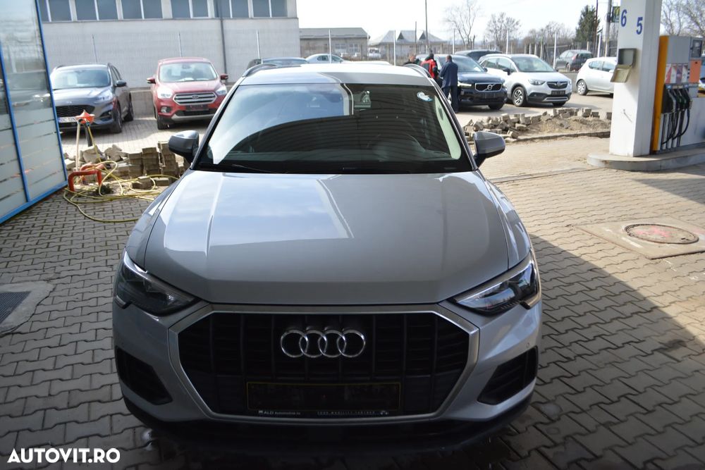 Audi Q3 35 TFSI S tronic - 2