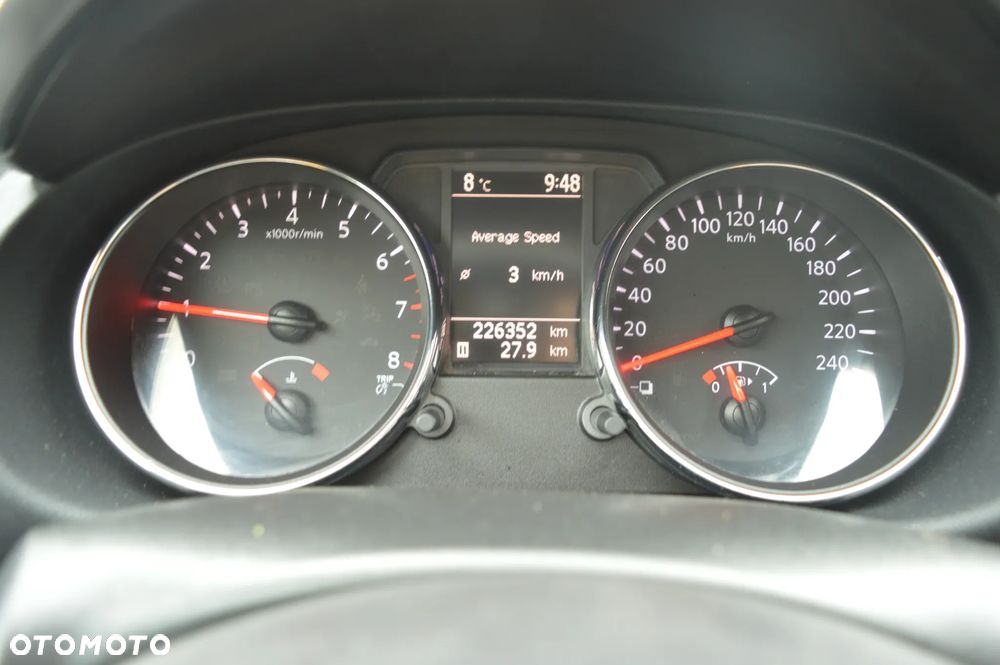 Nissan Qashqai 1.6 I-Way - 23