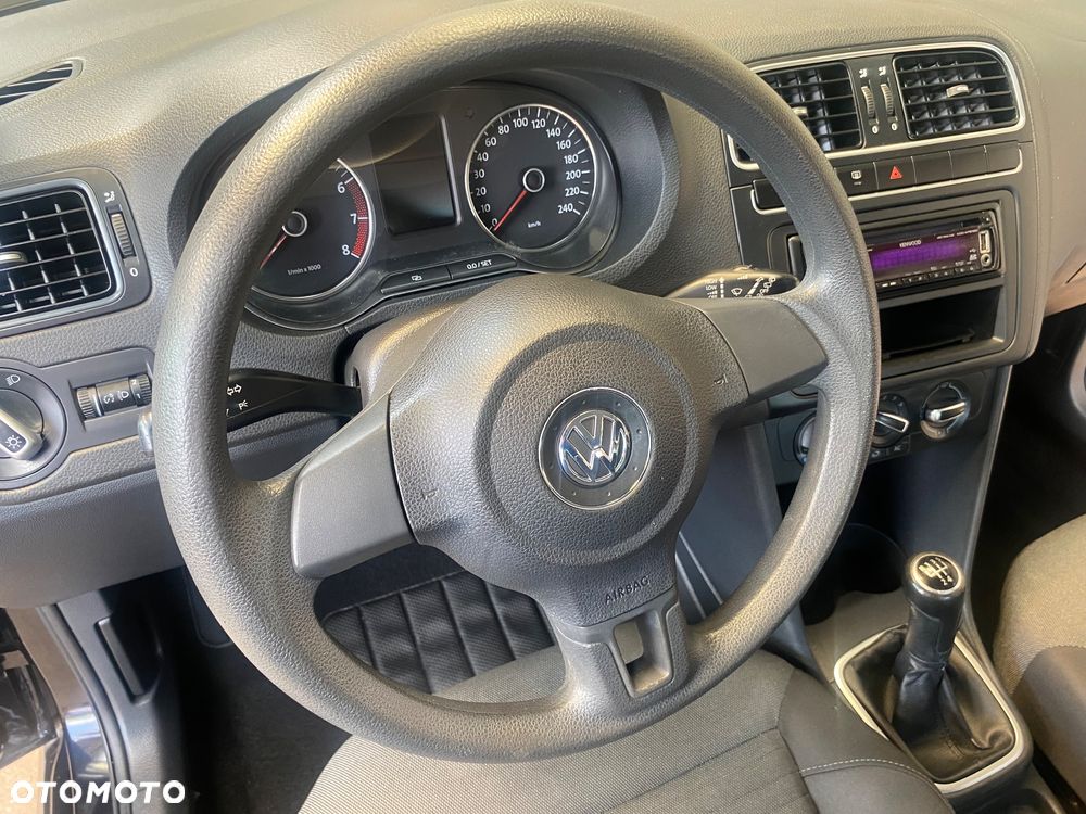 Volkswagen Polo - 18