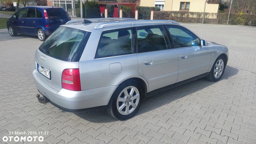 Audi A4 Avant - 8