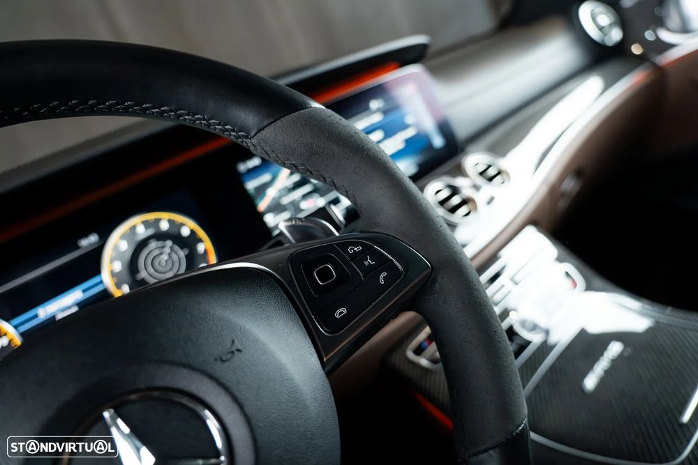 Mercedes-Benz E 63 AMG S 4Matic+ 9G-TRONIC - 15