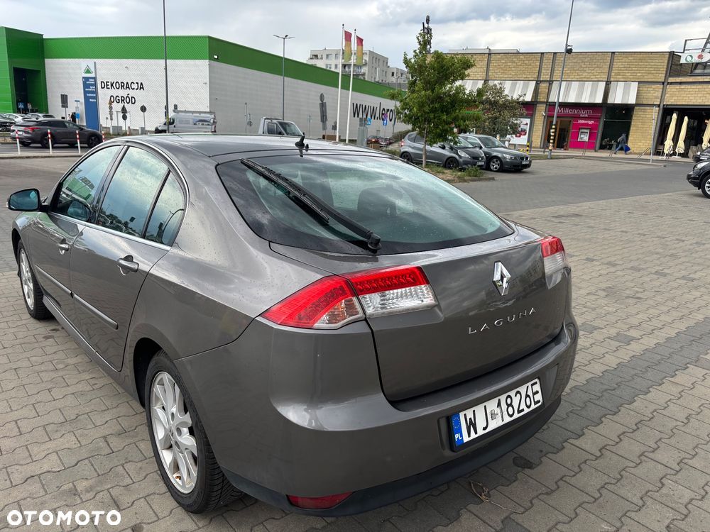 Renault Laguna ENERGY dCi 130 FAP Start & Stop Paris - 8