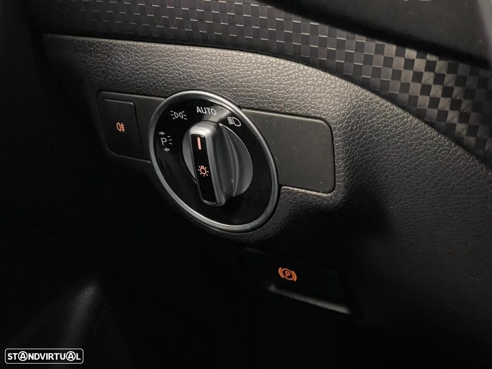 Mercedes-Benz A 200 d Urban Aut. - 9