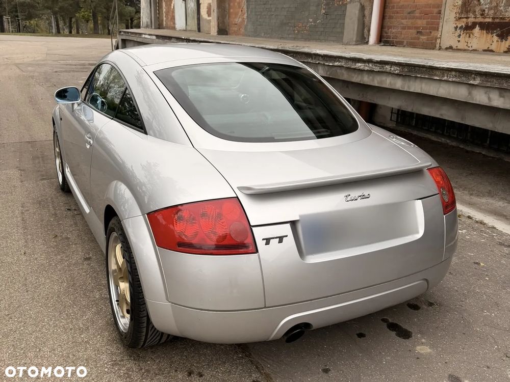 Audi TT Coupé - 7