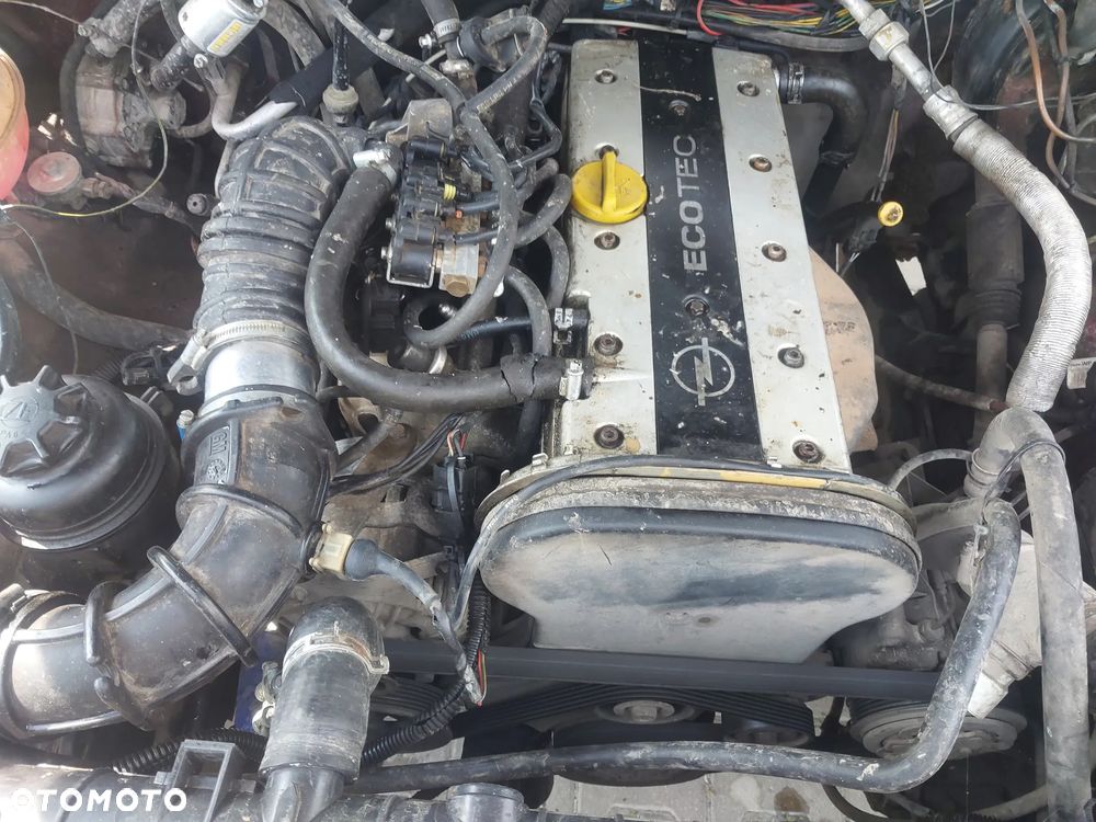 Opel Frontera A Long 4x4 terenówka silnik 2.2 Benzyna X22XE X22SE skrzynia biegów most reduktor napęd rama poroże kangur bumper przód wał wachacz bak zbiornik osłona koła felgi szyba wydech hak holowniczy lampa zamek koło zapasowe klapa tył tylna szyba uchylna NA CZĘŚCI WSZYSTKIE CZĘŚCI - 9