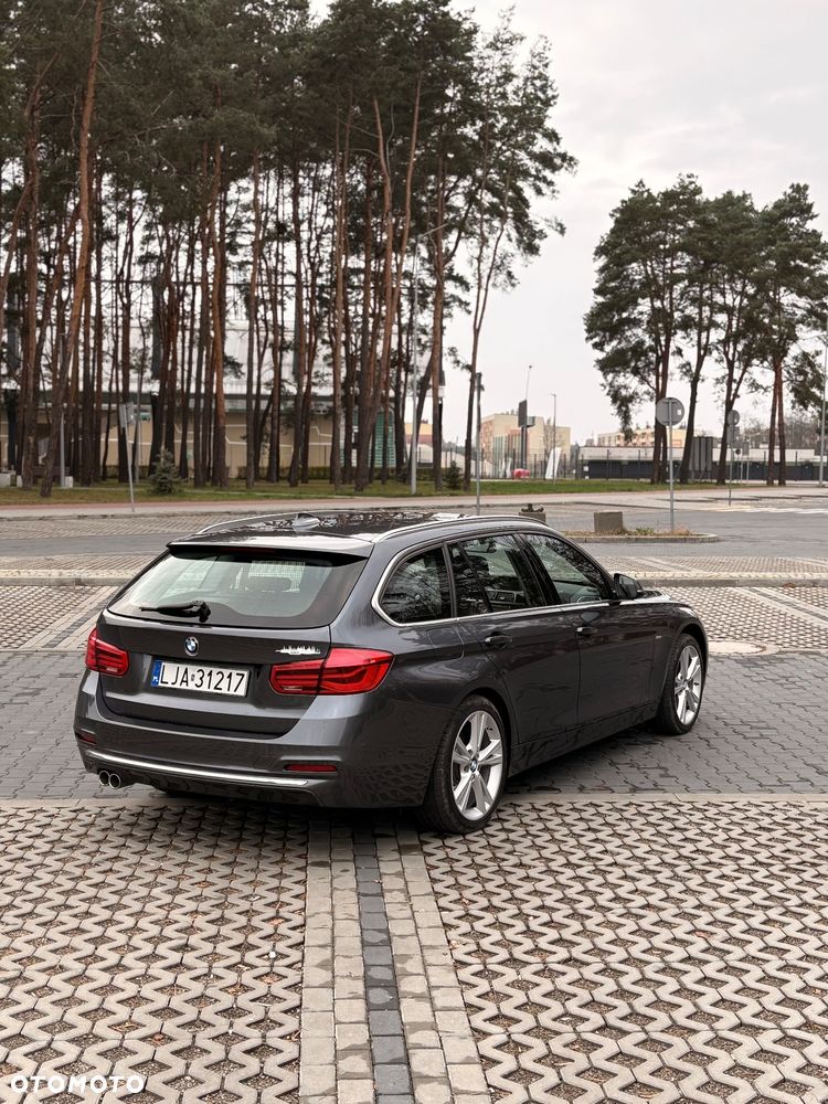 BMW Seria 3 320d Luxury Line - 3