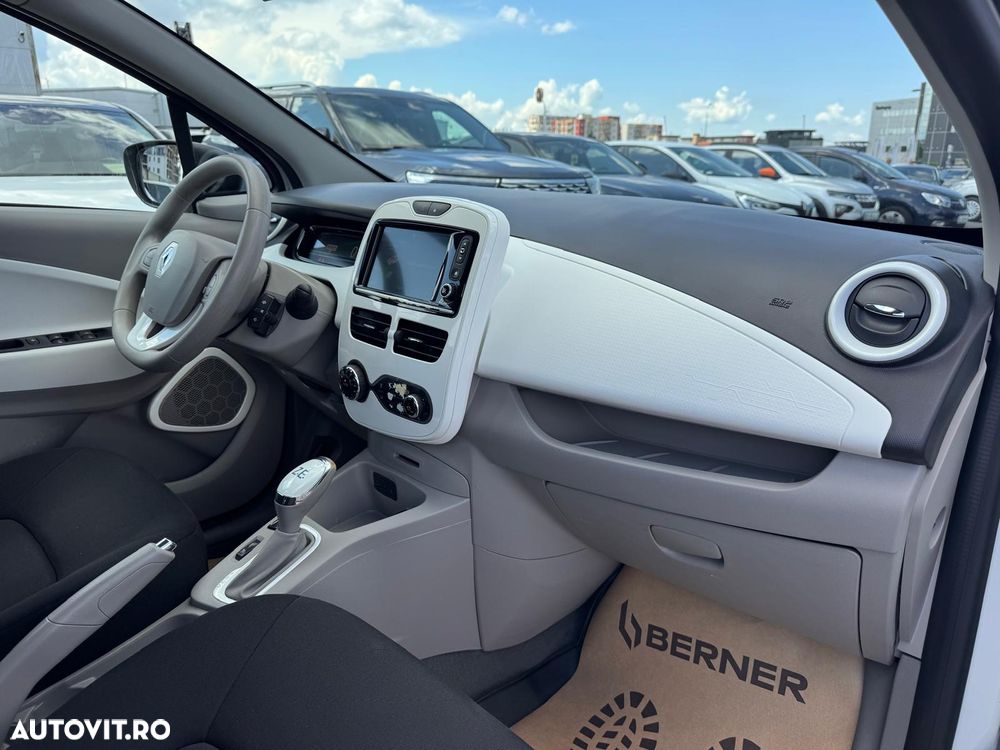 Renault ZOE 40 INTENS - 12
