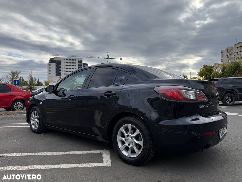 Mazda 3 - 7