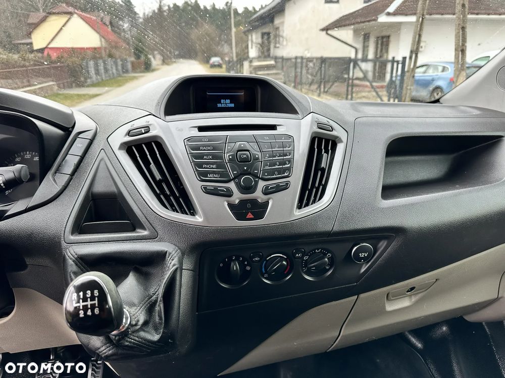 Ford Transit Custom - 8