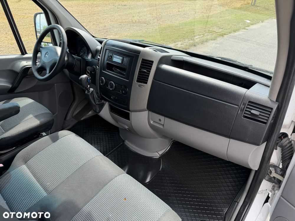 Mercedes-Benz Sprinter 513 CDi * 2.2 / 130KM * Kontener - Chłodnia * Rama do zabudowy * - 31