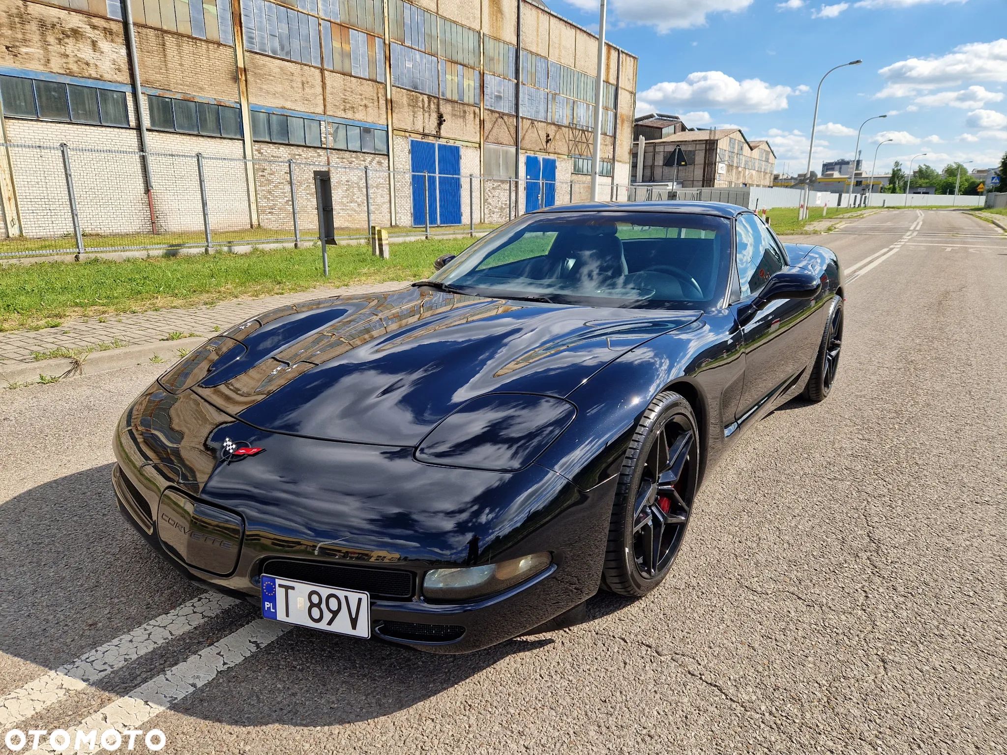 Chevrolet Corvette - 1