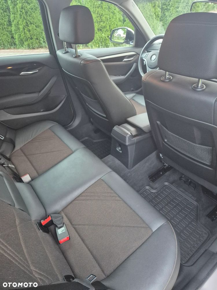 BMW X1 xDrive18d xLine - 21