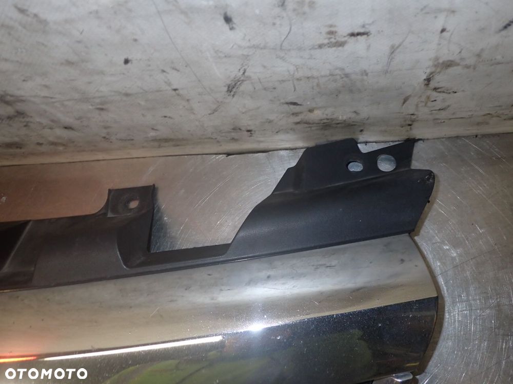 GRILL ATRAPA OPEL ZAFIRA B 13136136 - 2