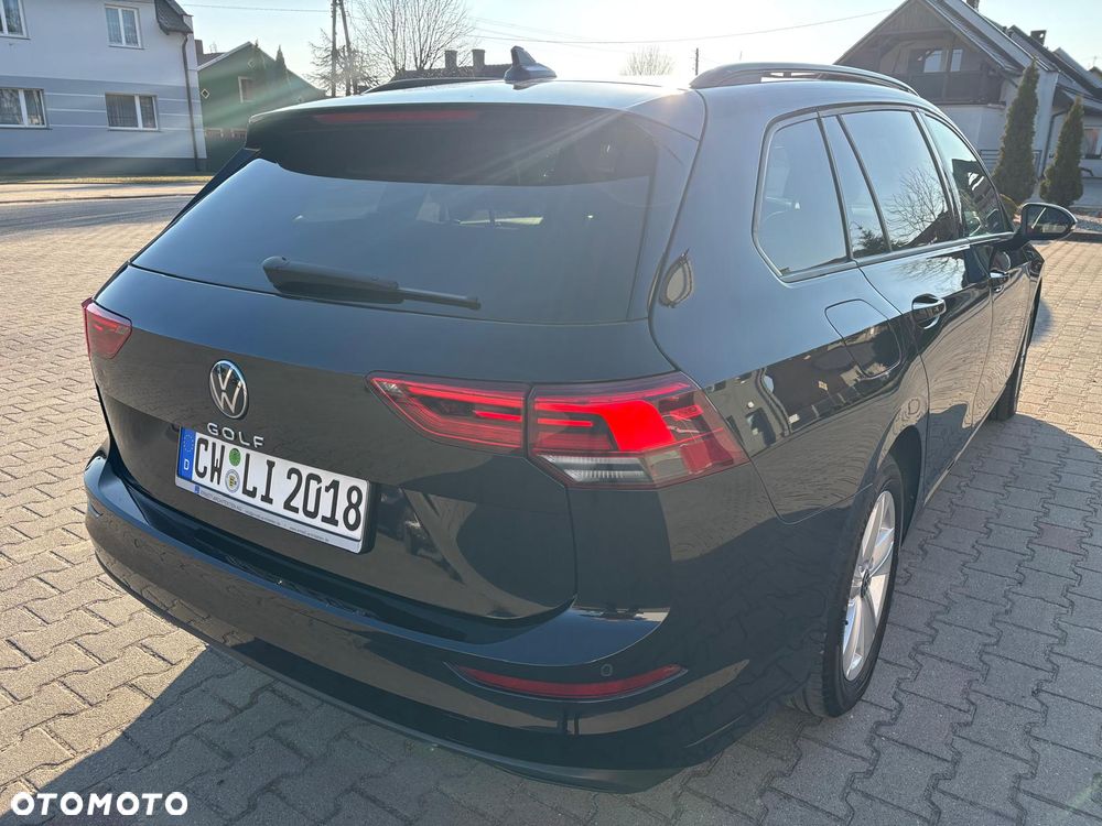 Volkswagen Golf 2.0 TDI SCR Life - 4