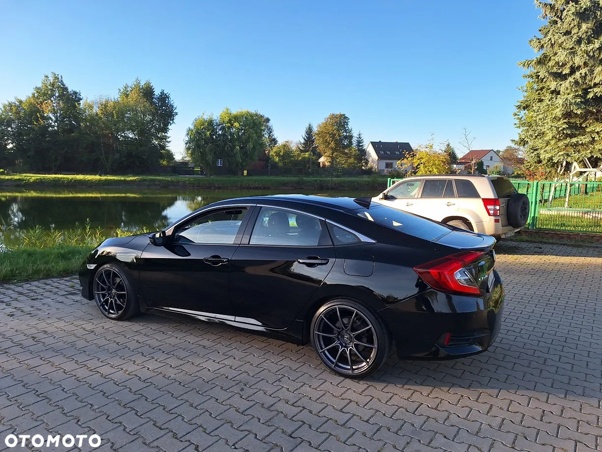 Honda Civic 1.5 T Executive - 22