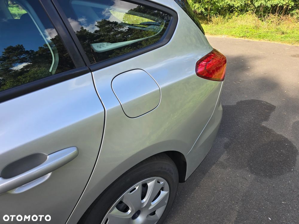Ford Focus 1.5 TDCi Trend - 14