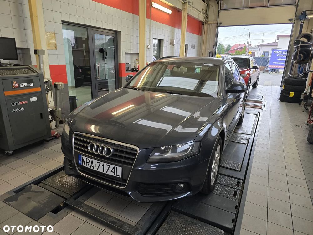 Audi A4 Avant 2.0 TDI DPF Ambition - 2