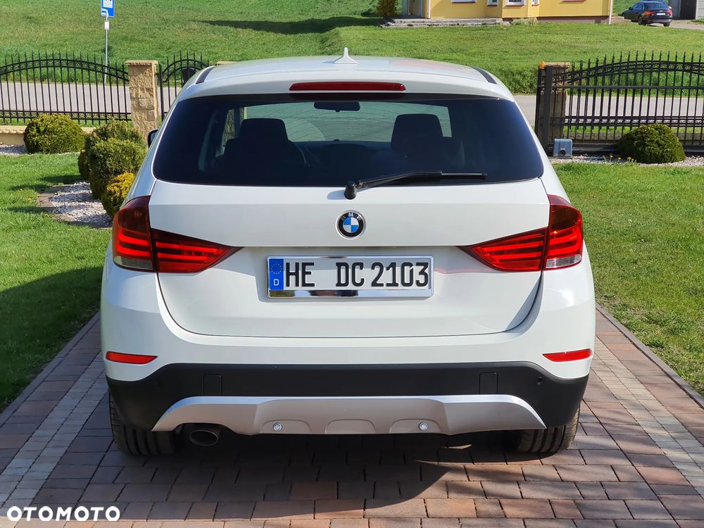 BMW X1 sDrive18d xLine - 8