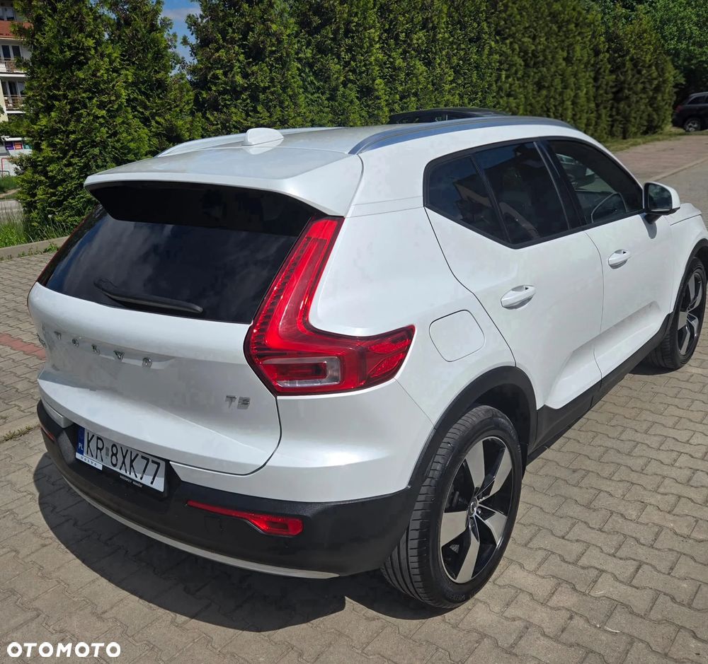 Volvo XC 40 T3 Momentum Pro - 7