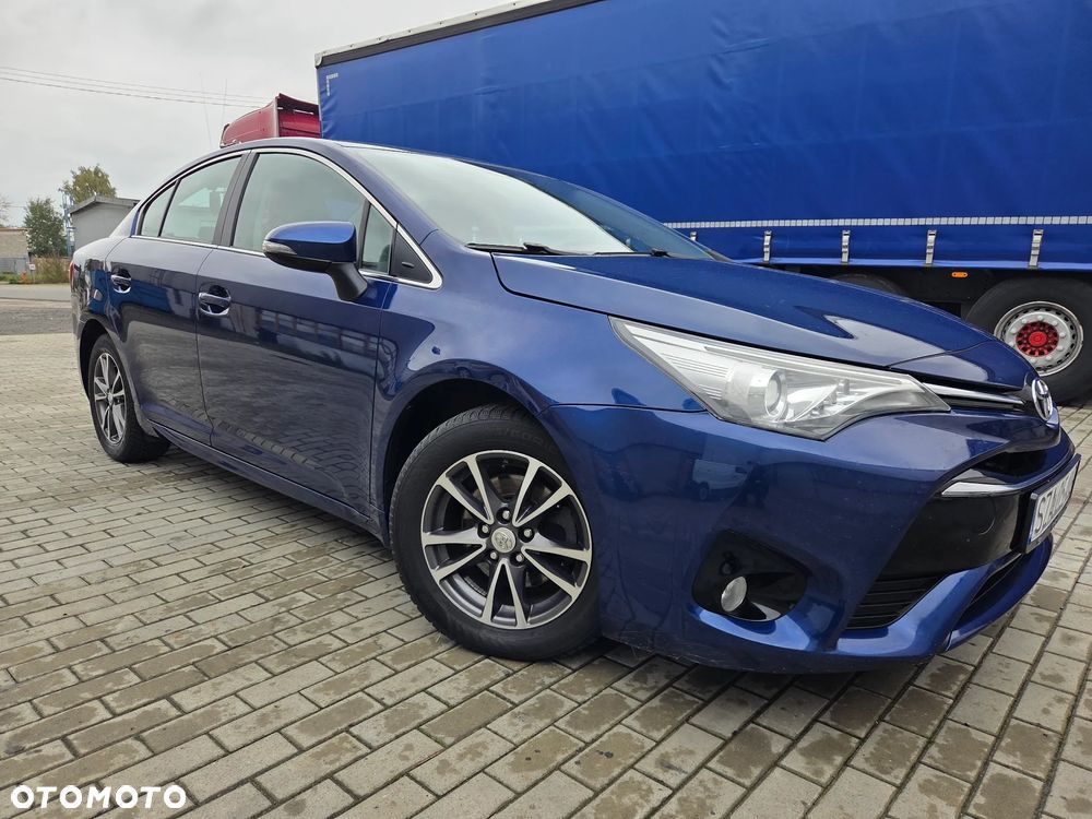 Toyota Avensis 1.6 D-4D Premium - 5