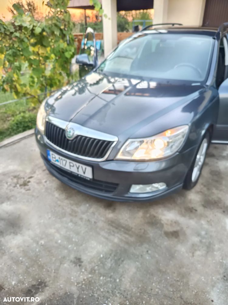 Skoda Octavia 1.6 TDI ELEGANCE - 1