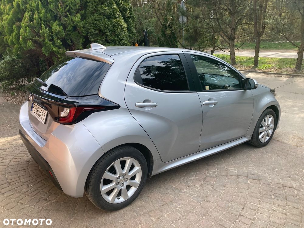 Toyota Yaris 1.5 Comfort - 17