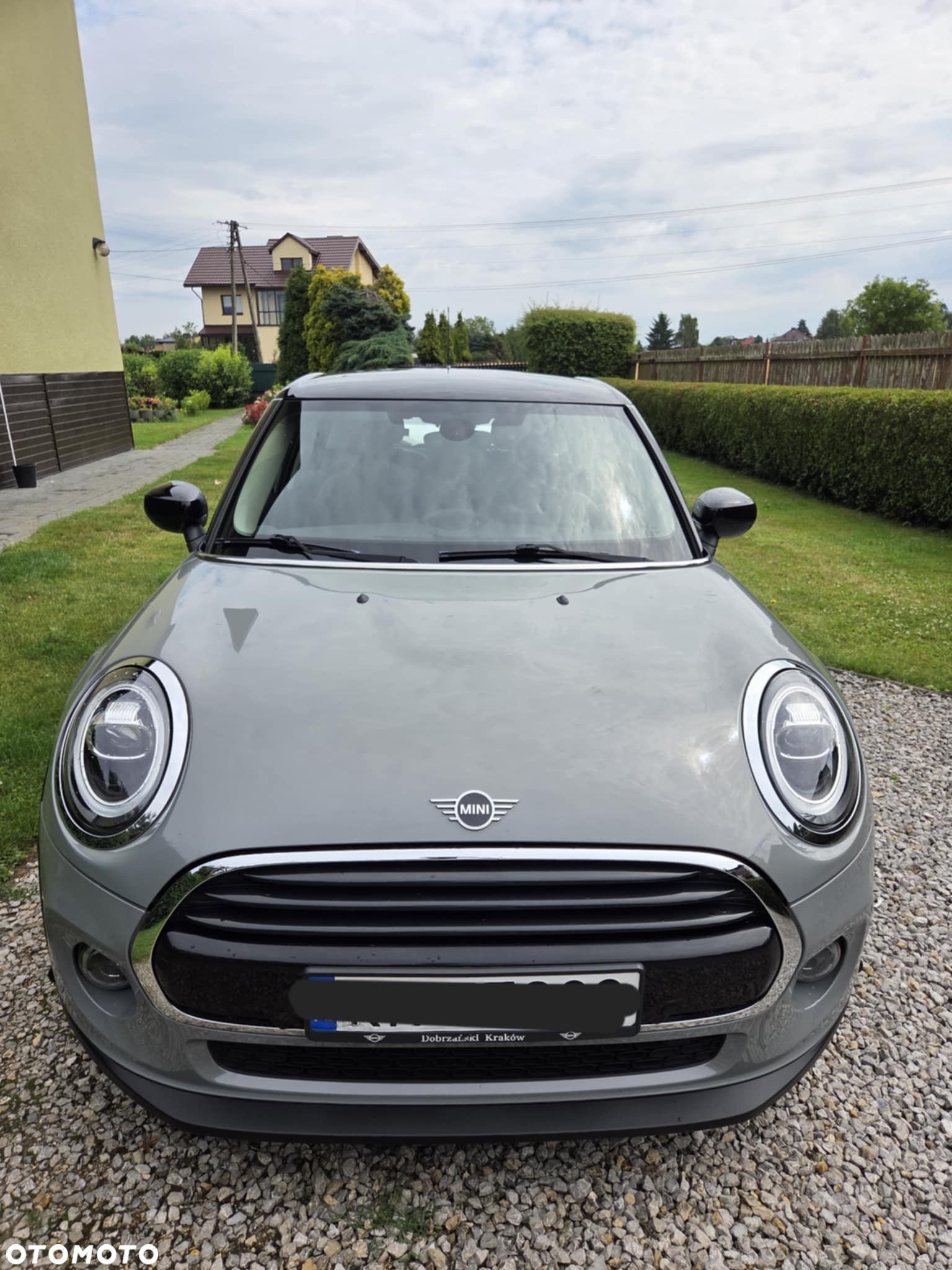 MINI Cooper Standard - 2