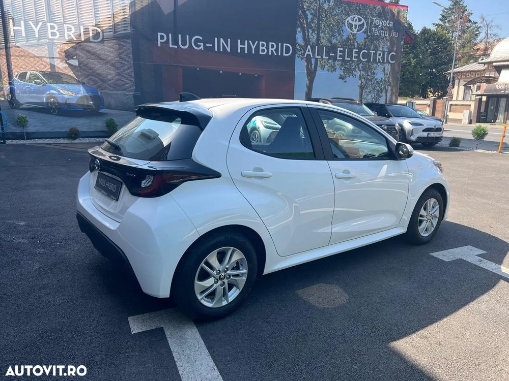 Toyota Yaris 1.5 VVT-i HSD Eco - 2