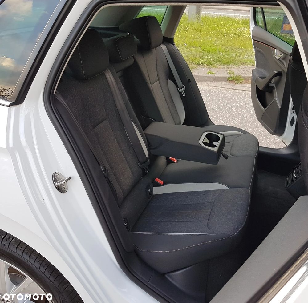 Skoda Kamiq 1.5 TSI DSG Style - 14