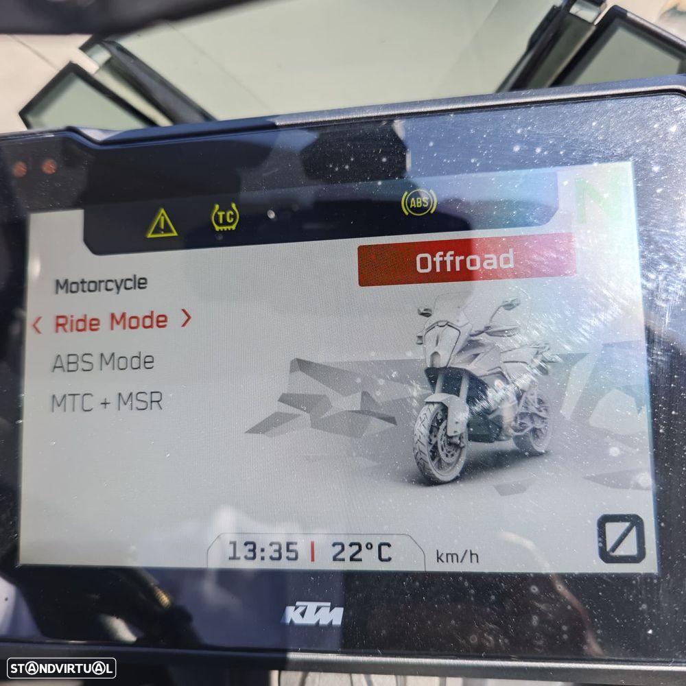 KTM 1290 Super Adventure S - 23