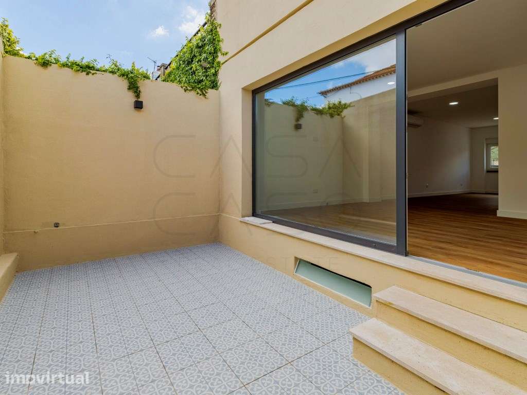 NOVO - Moradia de T4+2 no Bairro da Conceição - Grande imagem: 3/58