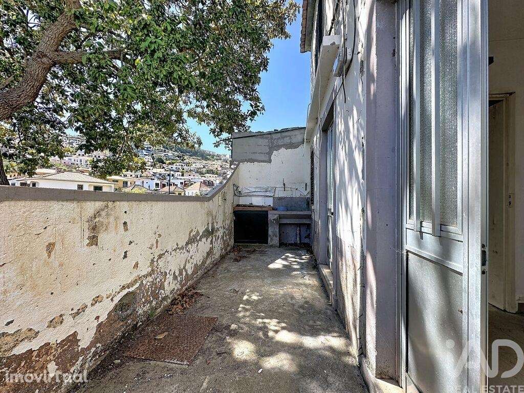 Moradia geminada em Santo António de 91 m2 - Grande imagem: 2/11