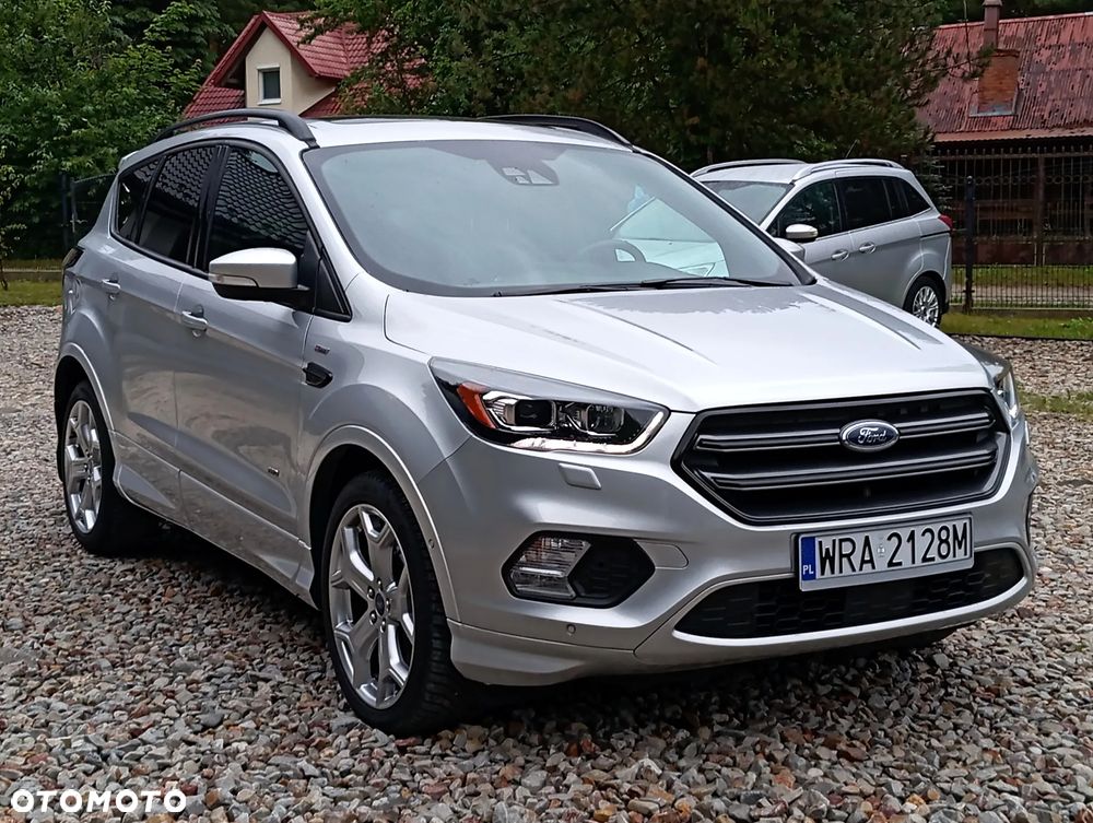 Ford Kuga 2.0 TDCi 4x4 ST-Line - 11