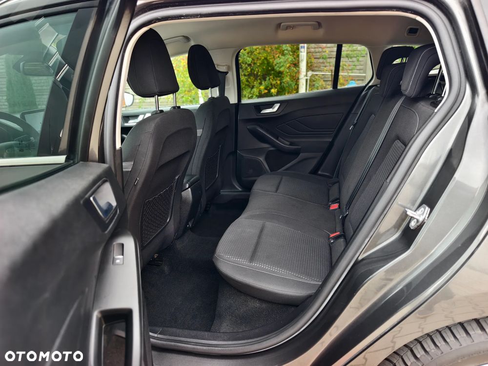 Ford Focus 1.5 EcoBoost STart-Stopp-System TITANIUM - 10