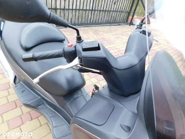 Suzuki Burgman - 30