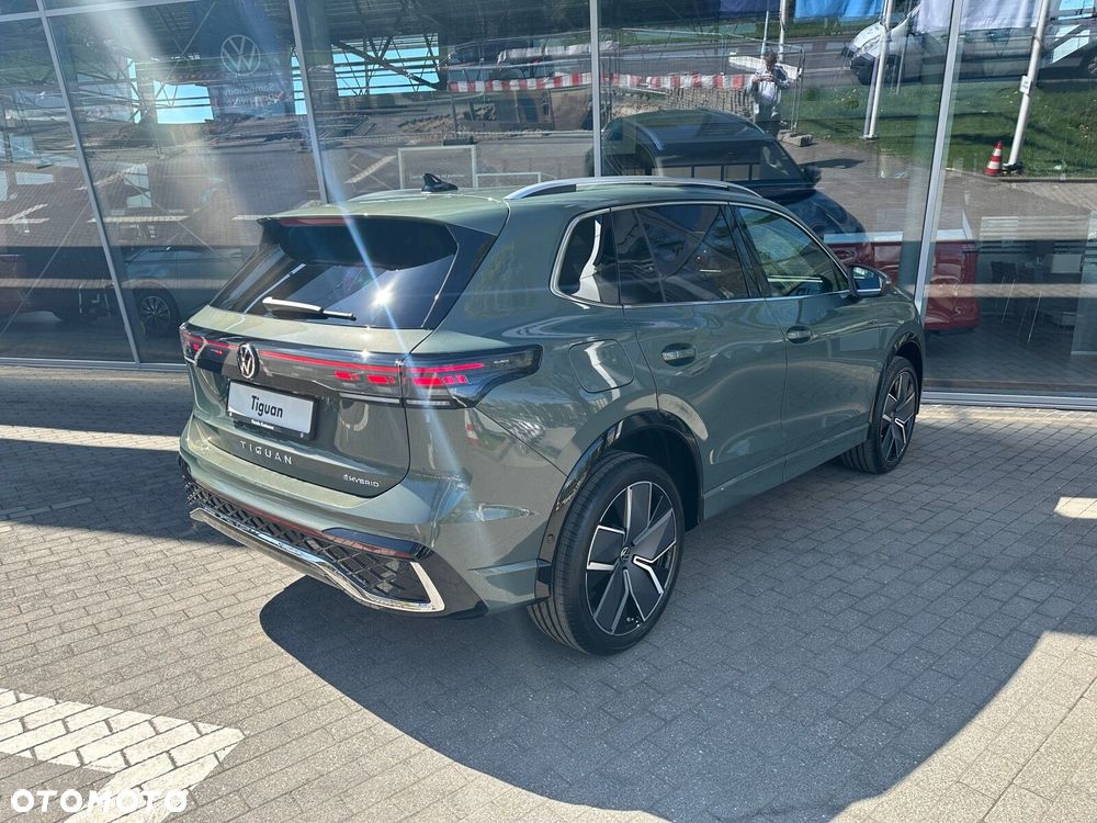 Volkswagen Tiguan - 9