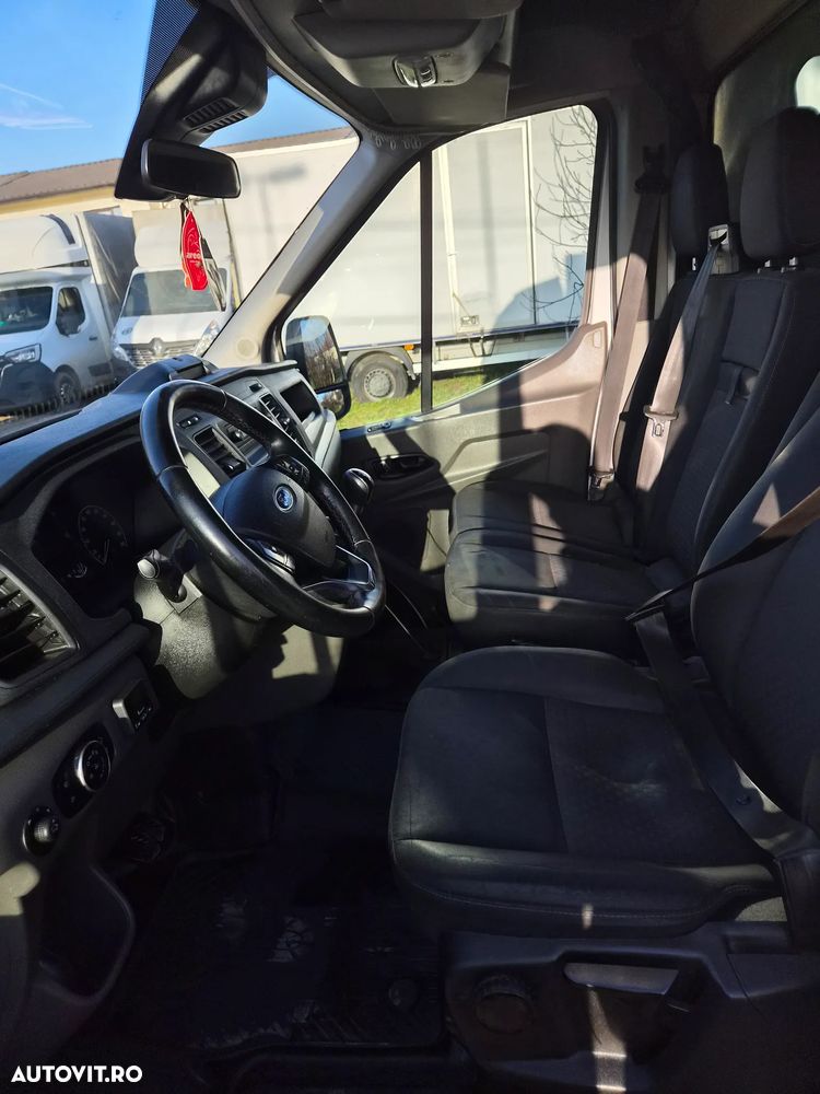 Ford Transit - 22