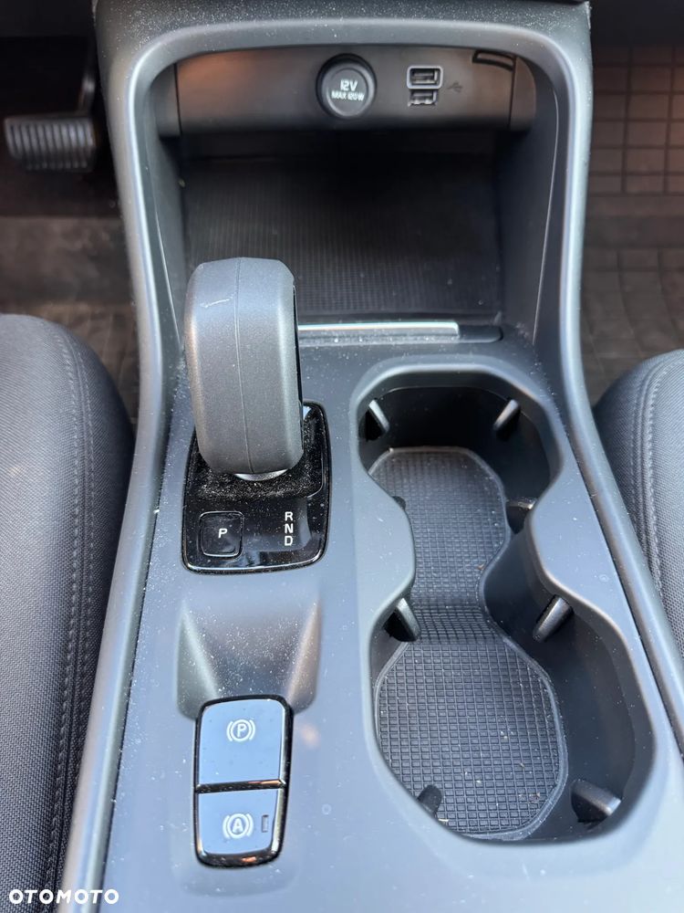 Volvo XC 40 T3 Momentum Pro - 17
