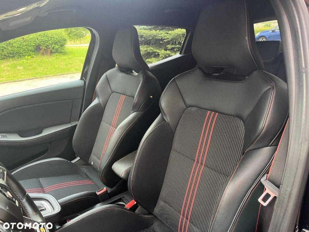 Renault Clio E-TECH 140 R.S LINE - 28