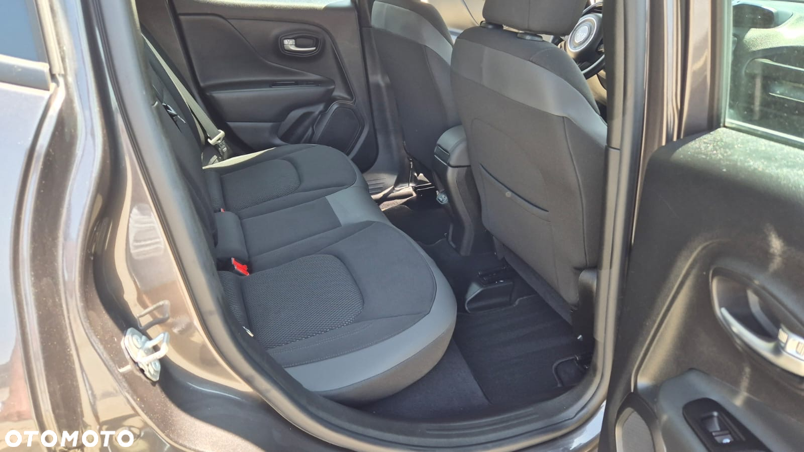 Jeep Renegade 1.0 GSE T3 Turbo Limited FWD S&S - 10