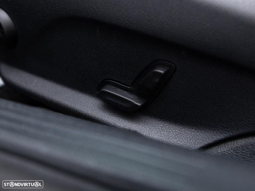 Mercedes-Benz C 300 de T 9G-TRONIC - 17